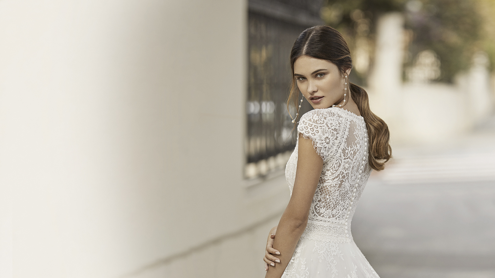 Ronca Sposi: Il tuo Atelier e Boutique di Abiti da Sposa, Sposo e Cerimonia a Verona Ronca Sposi: Il tuo Atelier e Boutique di Abiti da Sposa, Sposo e Cerimonia a Verona