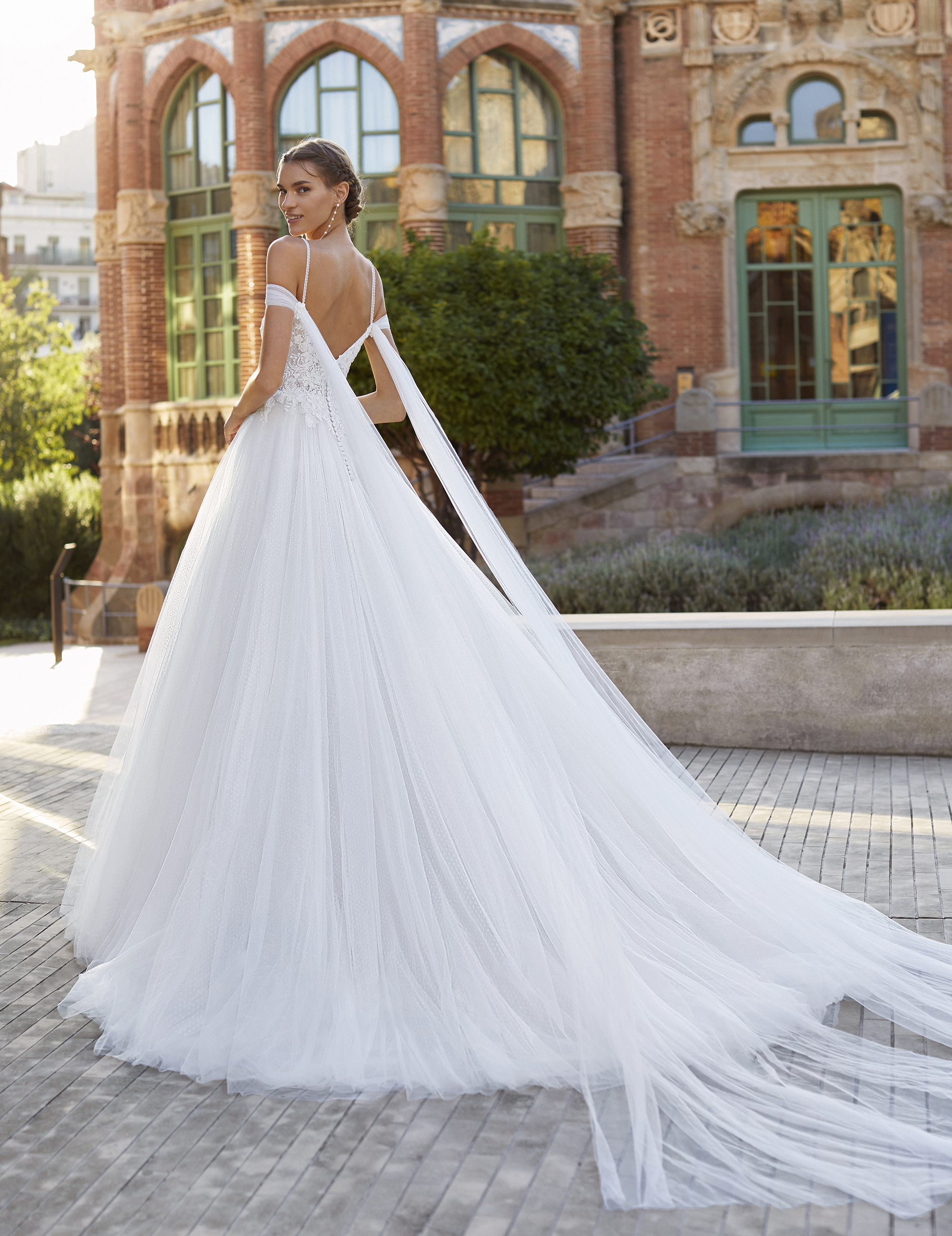 Abiti da Sposa Firmati Luna Novias a Verona e Online