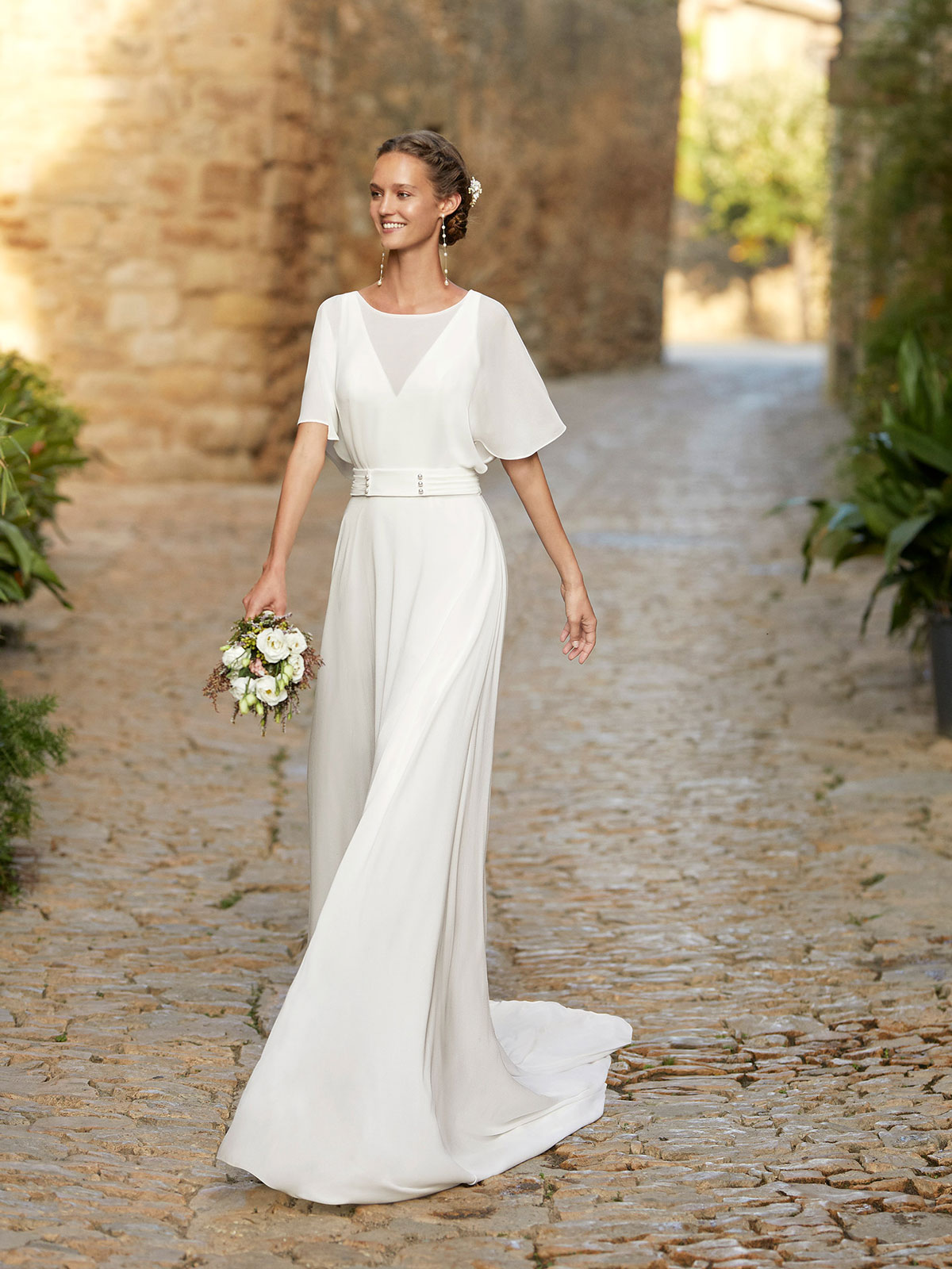 Vestiti da Sposa Lisci e Semplici a Verona e Online