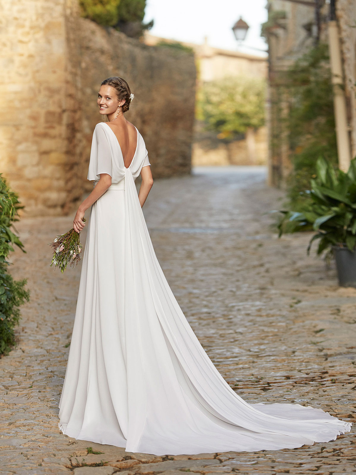 Vestiti e Abiti da Sposa Boho Chic e Bohemien a Verona