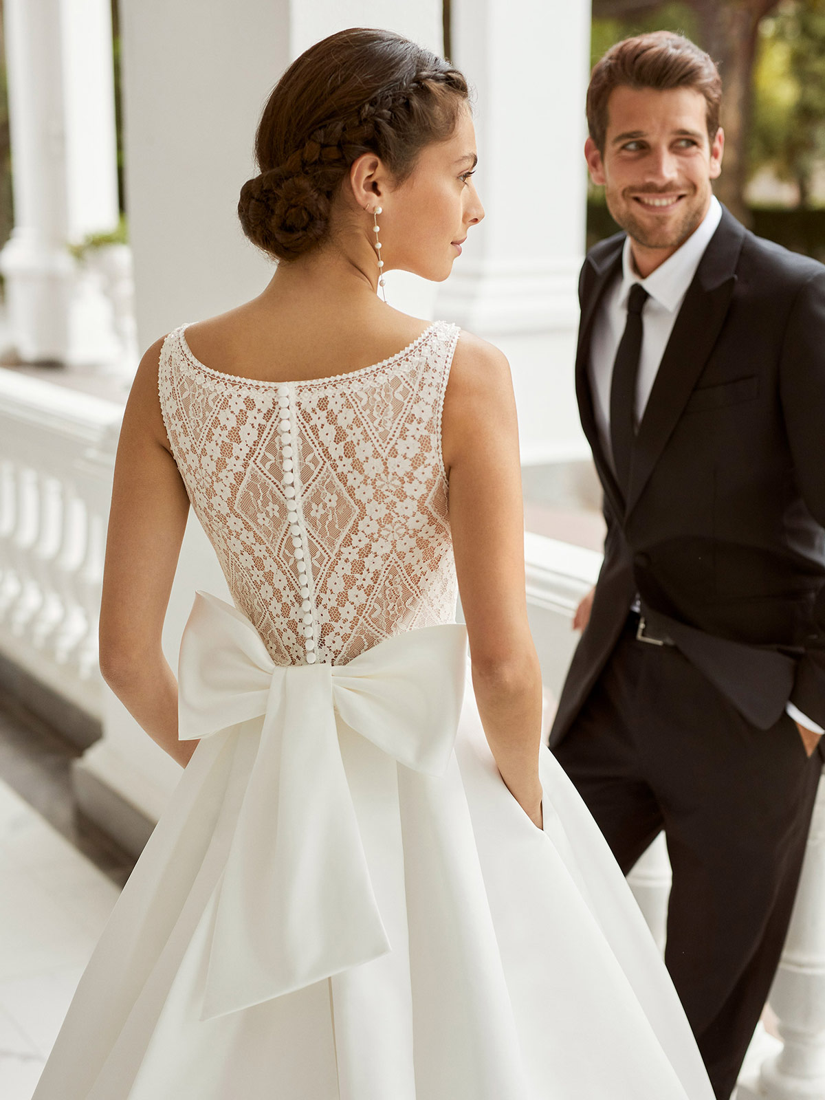 Vestiti e Abiti da Sposa Firmati Adriana Alier a Verona