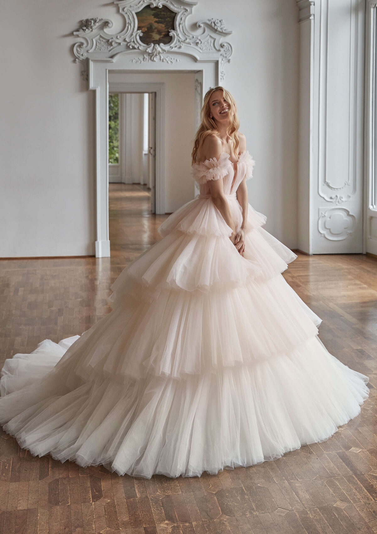 Abito da sposa principesco rosa