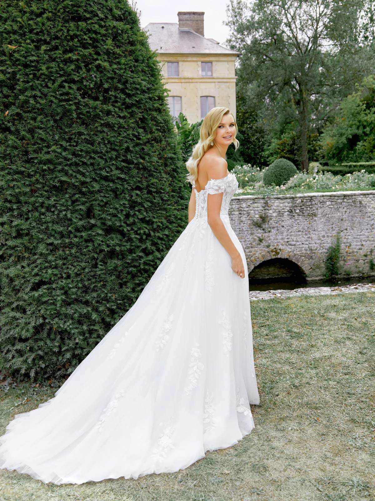 44520_FB_Sincerity-Bridal_2 copia 44520_FB_Sincerity-Bridal_2 copia